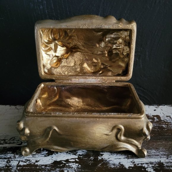 Vintage American Art Nouveau Gilt Metal Jewel Casket/ Jewelry Box by Benedict - Picture 6 of 8